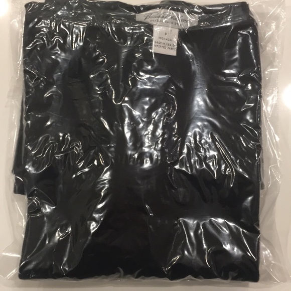 ✅ SOLD Brooks Brothers 100% Wool Skirt Side Zip Size 8 - Picture 4 of 4